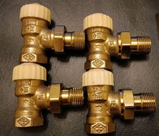 Heimeier 1/2 Zoll Thermostatventil In Eck (2201-02.000)