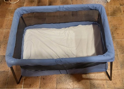 Reisebett der marke babybjorn - der,