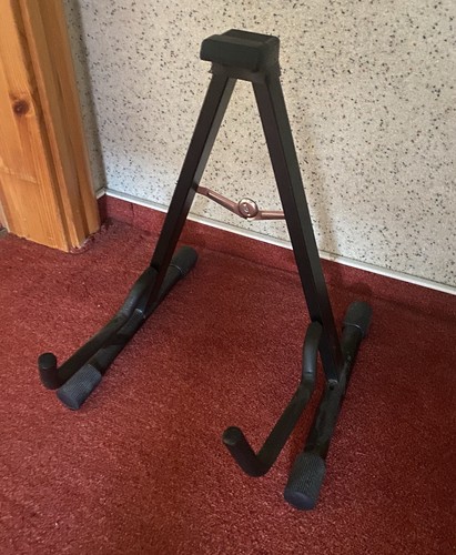 Gitarrenhalter