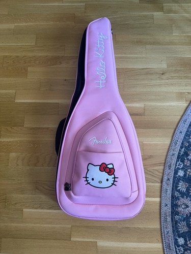 Fender hello kitty - x, bag