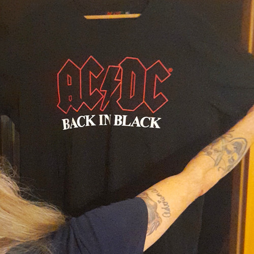 Back black t shirt - in, t-shirt