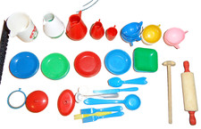 Puppen Geschirr - Kunststoff 