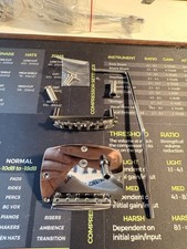 Tremolo Set für Jaguar Oder Jazz-Master Gitarre Neuwertig Top Zustand