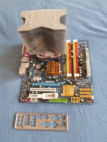 Mainboard gigabyte - mainboard,