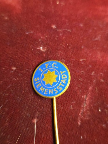 Alte anstecknadel fußball - alte,