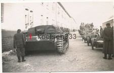 Foto Infanterie Regiment Großdeutschland Sturmgeschütz Panzer " STONNE "