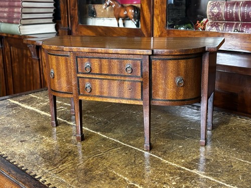 Miniatur georgian sideboard - georgian,