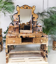 Kommode mit Spiegel aus