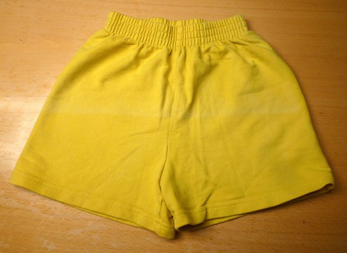 Kurze bequeme gelbe - gelbe, sommerhose