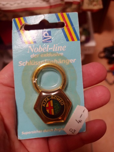 Schlüsselanhänger alfa romeo - schlüsselanhänger,