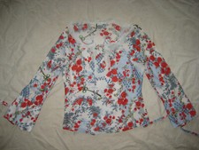 VINTAGE Rüschen Bluse ROMANTISCH Rosen rot blau weiß Fledermaus Bänder 36 38