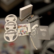 Nintendo Wii Konsole plus Zubehörpaket mit Spielen KOMPLETTSET