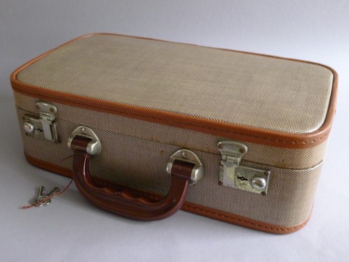 Kleiner vintage koffer aus - koffer, den