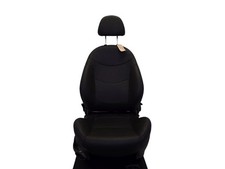 Sitz vorne rechts Ledersitz