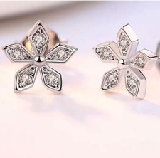 Blumen Ohrstecker & Ohrringe