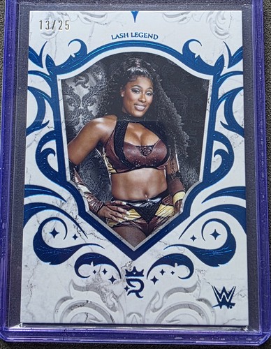 Topps royalty wwe lash - royalty,
