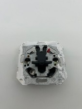 Gira UP Tastschalter Wechsler