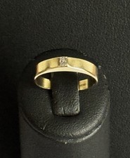 Goldring mit Brillant   ~ 0,01
