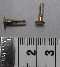 Zweispitznieten, 20 Stück, Farbe gold 6x12 #4260#