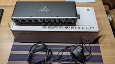 Behringer U-PHORIA UMC404HD
