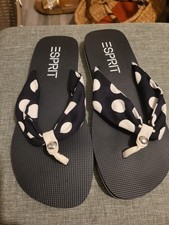 Esprit Zehentrenner Pantoletten Sandalen Gr. 40 NEU dunkelblau weiß Punkte