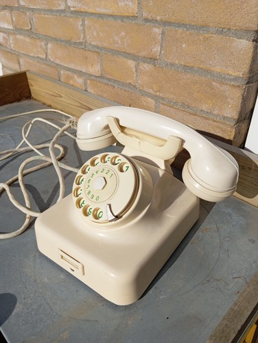 Antikes bakelit telefon weiss - bakelit,
