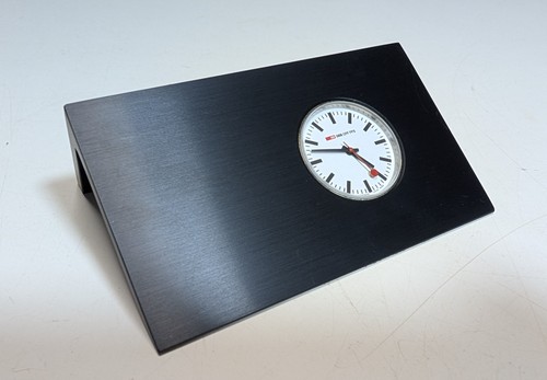 Mondaine kleine tischuhr - -,