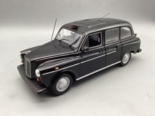 Modellautos 1:18 Minichamps