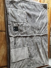 Homedics HCM Kabellose AKKU Heizdecke Wärmedecke Poncho Vibration Massagegerät 