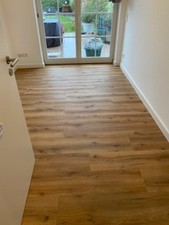 Click Vinyl Solidlock Silent