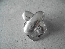 Aussergewöhnlicher Tuchclip Schmuck massiv silberfarbend glänzend Nr. 3511