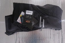 NEU mit Etikett: Held Matata