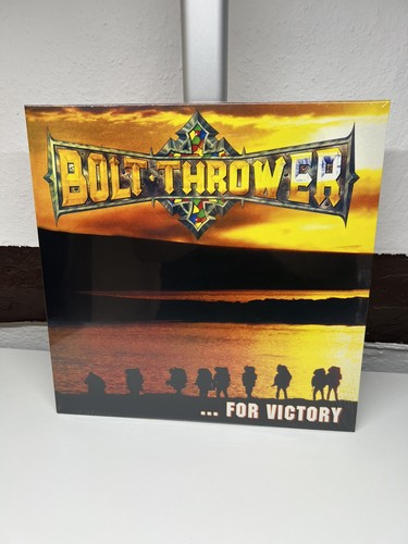 Bolt thrower for - thrower,