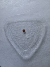 Glasschale dreieckige Form