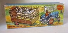 Repro Box Corgi Gift Set Nr.33 Fordson Traktor mit Anhä