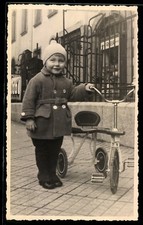 Foto-AK Kleinkind mit Mütze