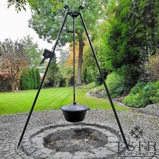 Ungarischer Gusseisen Gulaschkessel 10.5l mit Deckel, Dreibein und Kurbel ES-ER