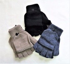 Fingerlose Strick-Handschuhe