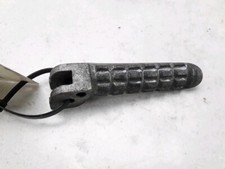 Fußrastenanlage hinten links