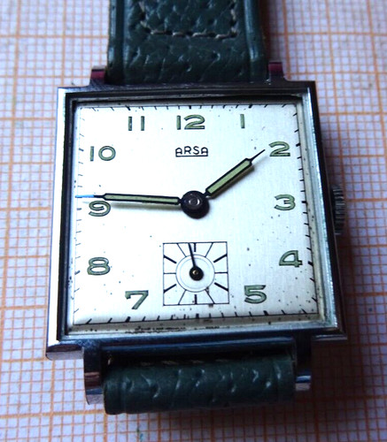 ältere gebrauchte armbanduhr - gebrauchte,