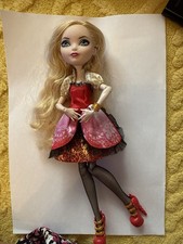 Ever After High – Apple White – Original Outfit – guter Zustand