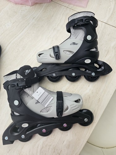 Nagelneue inliner skater - nagelneue,