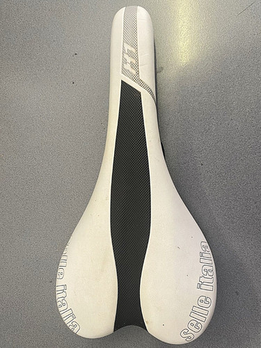 Selle anatomica - h1,