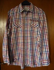 Haupt,, flottes blau, blau, d`rot, weiß kariertes Herren Hemd, lg. Arm, 39/40