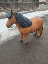 Pony Pferd lebensgroß braun
