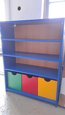 kinderregal mit boxen