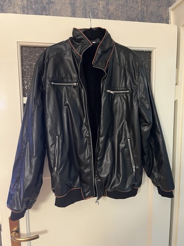 Schwarze lederjacke - schwarze,