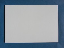 Kratzfeste Schichtstoffplatte