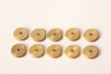 Spur H0 Ersatzteil 10 x Messing Zahnräder außen 10,5 mm  Aufnahme ca 2mm 136605