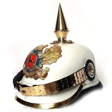 Weißer Deutscher Pickelhaube